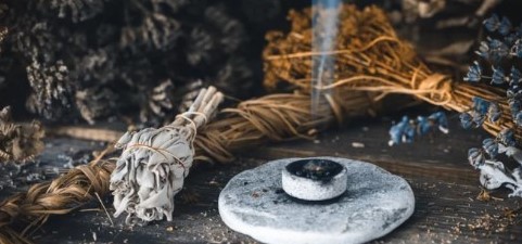 ritual de incienso